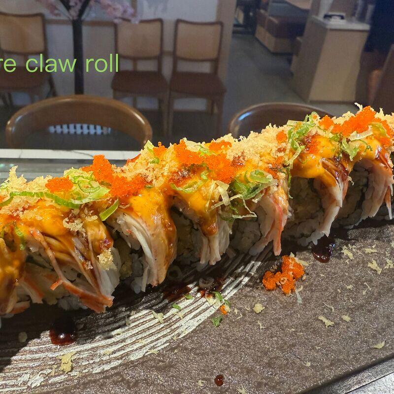 Fire Claw Roll